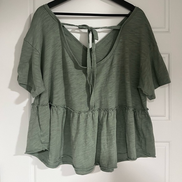 American Eagle Oversized V-Neck - Picture 4 of 7